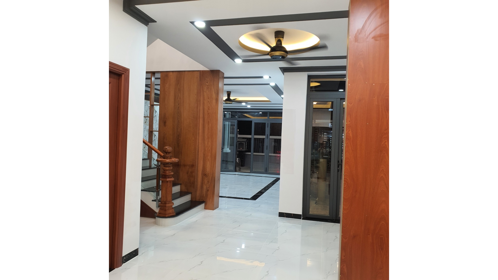Thi công Nhà Chú Ẩn